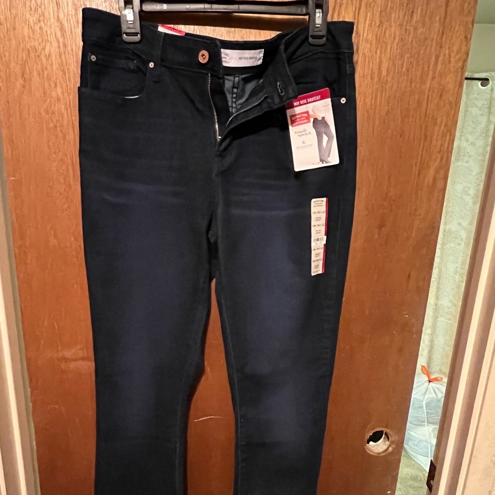 Signature by Levi Strauss, boot cut jeans. Brand new with tags